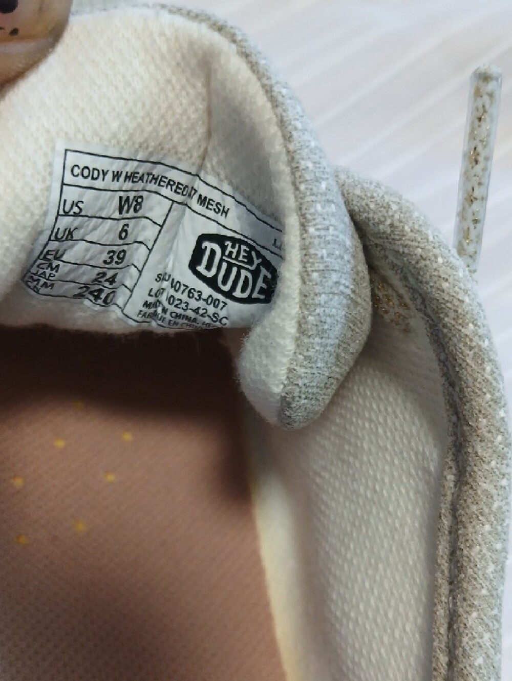 Hey Dude Women's Low-Top Sneakers in Light Taupe - Picture 6 of 6